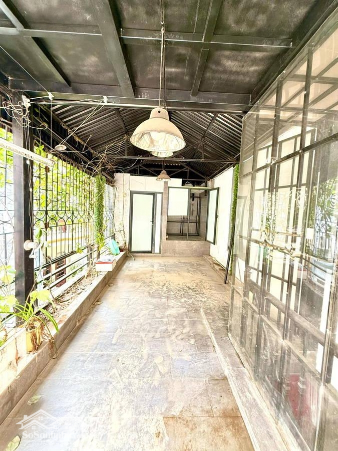 Bán Nhà Phố Trường Chinh. Diện Tích: 30M/3 Tầng. Lô Góc. 2 Mặt Tiền. Ô Tô Đỗ Cửa. Kinh Doanh Tốt. 6,95 Tỷ