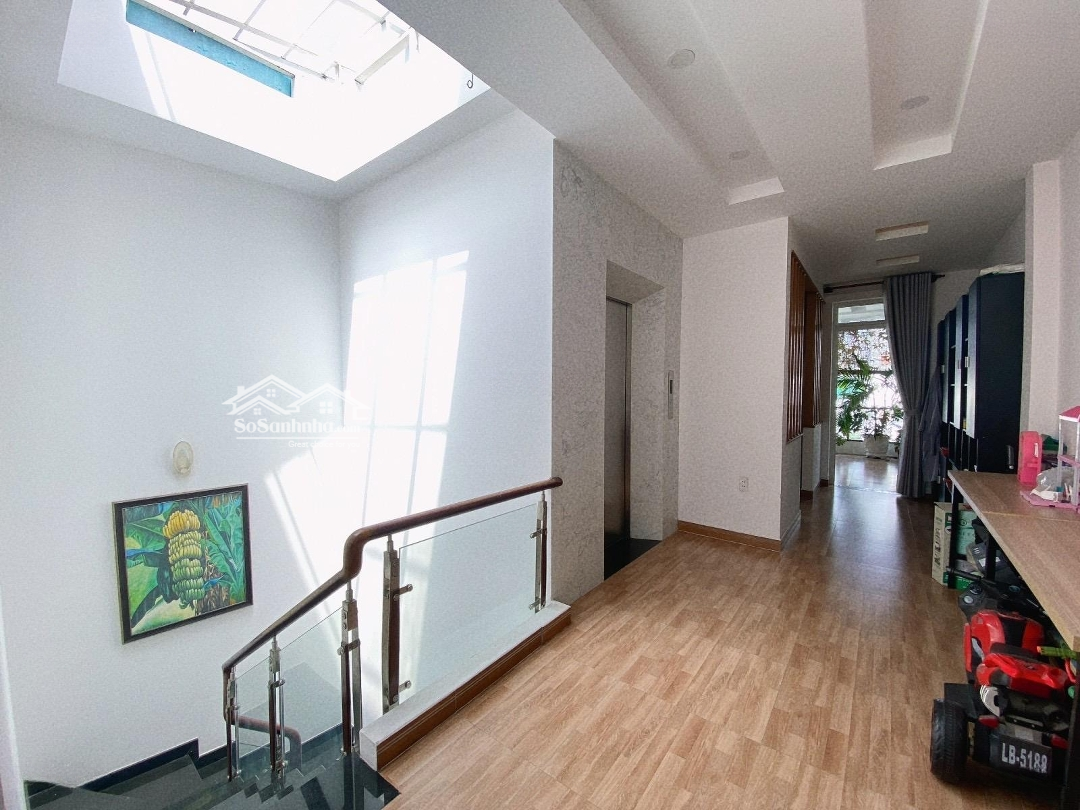 Cách Mạng Tháng Tám. Q.10, 5 Tầng ,Diện Tích105M2, Thang Máy, Nhà Đẹp, Hxt, Chỉ Nhỉnh 16 Tỷ