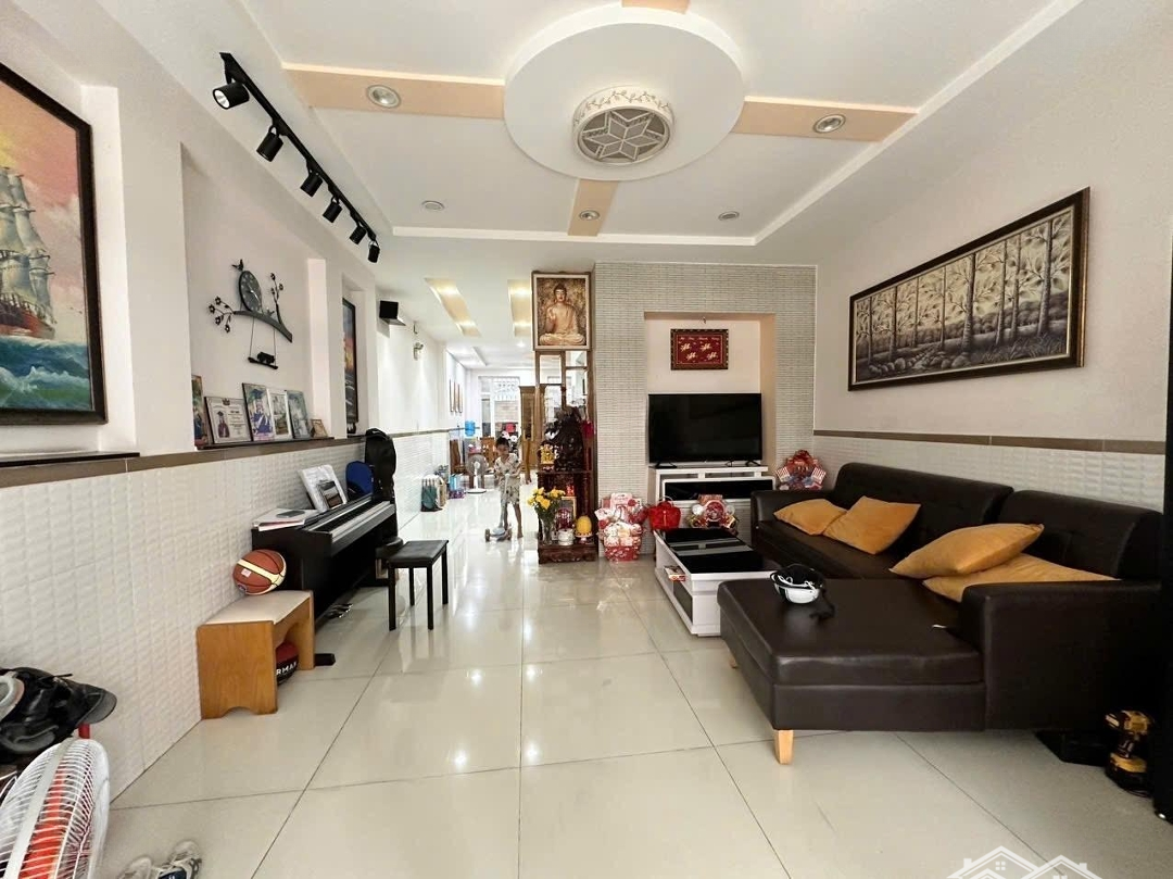 Cách Mạng Tháng Tám. Q.10, 5 Tầng ,Diện Tích105M2, Thang Máy, Nhà Đẹp, Hxt, Chỉ Nhỉnh 16 Tỷ