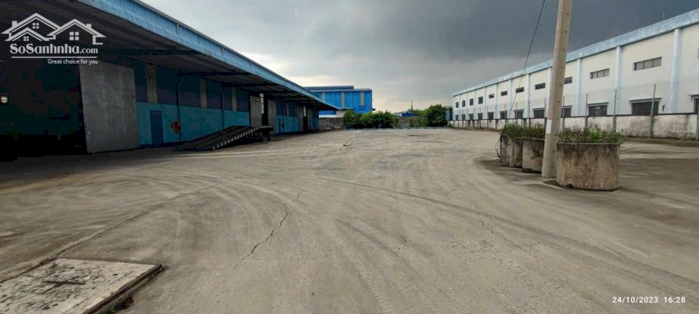 Bán 8000m2 đất có 4000m2 kho nhà xưởng khu công nghiệp Hòa Khánh, Đà Nẵng.