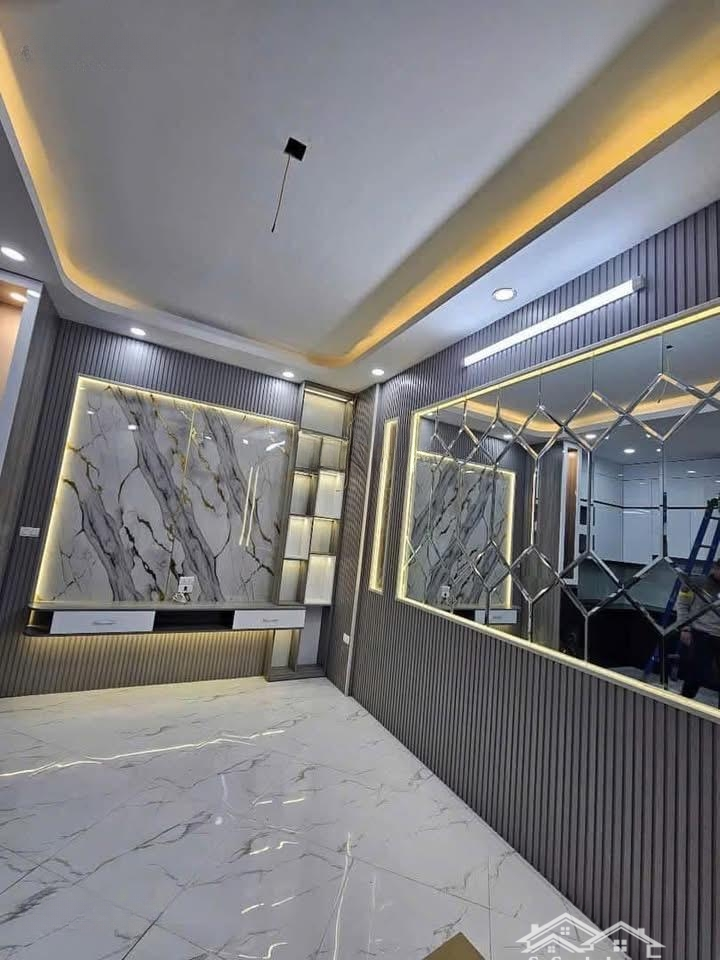 Chính Chủ Bán Gấp Nhà Riêng Ngọc Khánh, 5,9 Tỷ, 26M2, Pháp Lý Đầy Đủ