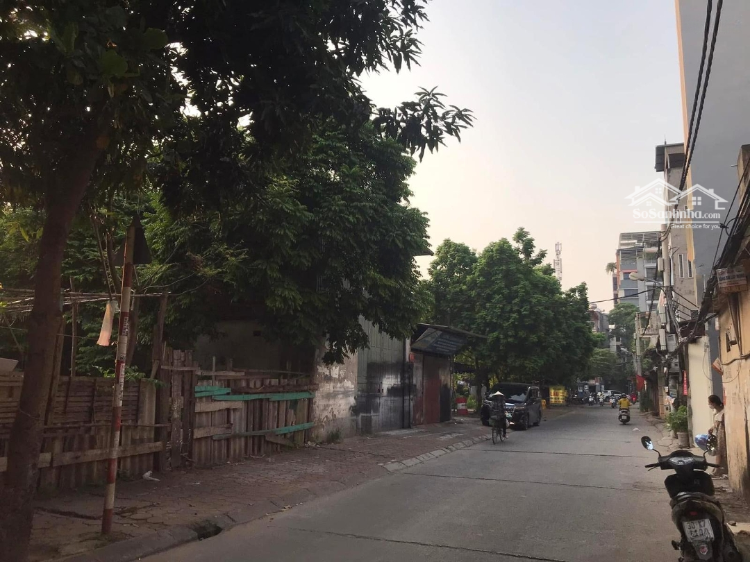 Mp Đại Đồng 200M2, 1 Tầng,Mặt Tiền7,5M. Vỉa Hè, Oto Tránh. 17 Tỷ
