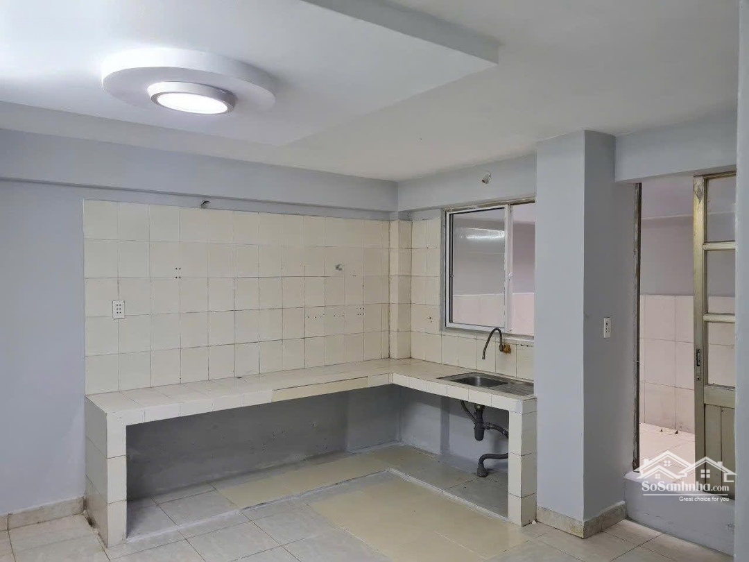 Mặt Tiền Võ Văn Kiệt, Quận 5. 150M2 Cho Thuê 15 Triệu/Tháng