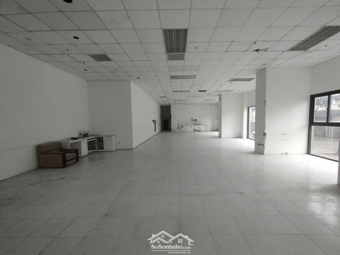 Cho Thuê Kho Đường Nguyễn Khuyến, Văn Quán, Hà Đông.diện Tích335M2, Thông Sàn, Có Pccc. Giá 100K/M2/Th
