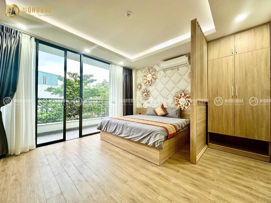 Chính Chủ Cho Thuê Ch Full Nội Thất Ban Công Thiết Kế Hiện Đại, Gần Kcx, Crescent Mall, Ufm, Ntt