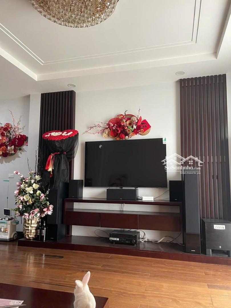 Mặt Hồ Tai Trâu - Nguyên Căn Siêu Đẹp - 60M2 - 5 Tầng - Gara - Full Nội Thất