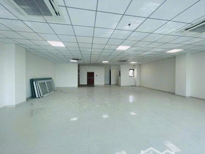 Cho Thuê Mặt Tiền Đường 34 Phan Đình Giót, Phường 4 Tân Bình Gần Vòng Xoay Lăng Cha Cả