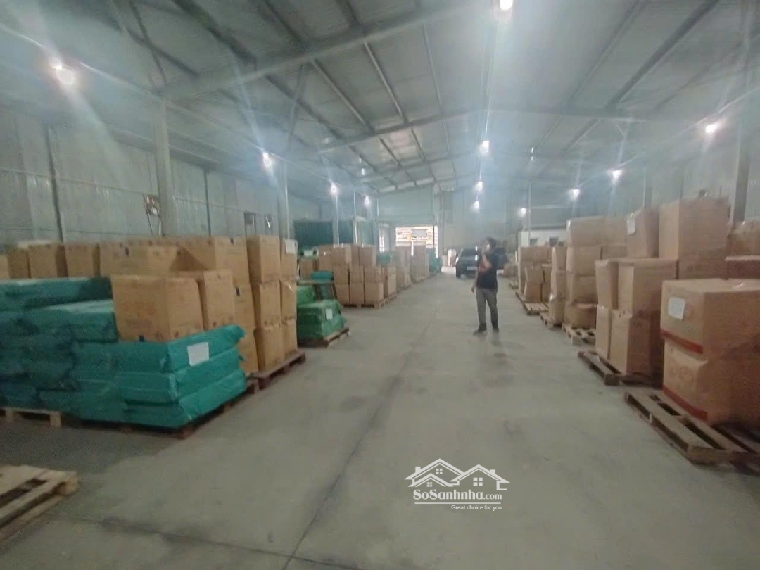 Cho Thuê Kho Đường Vân Côn, Hoài Đức, 950M2 Cao 8M, Có Điện 3Fa Xe 10 Tấn Đỗ Trong Kho. Giá 45K/M2