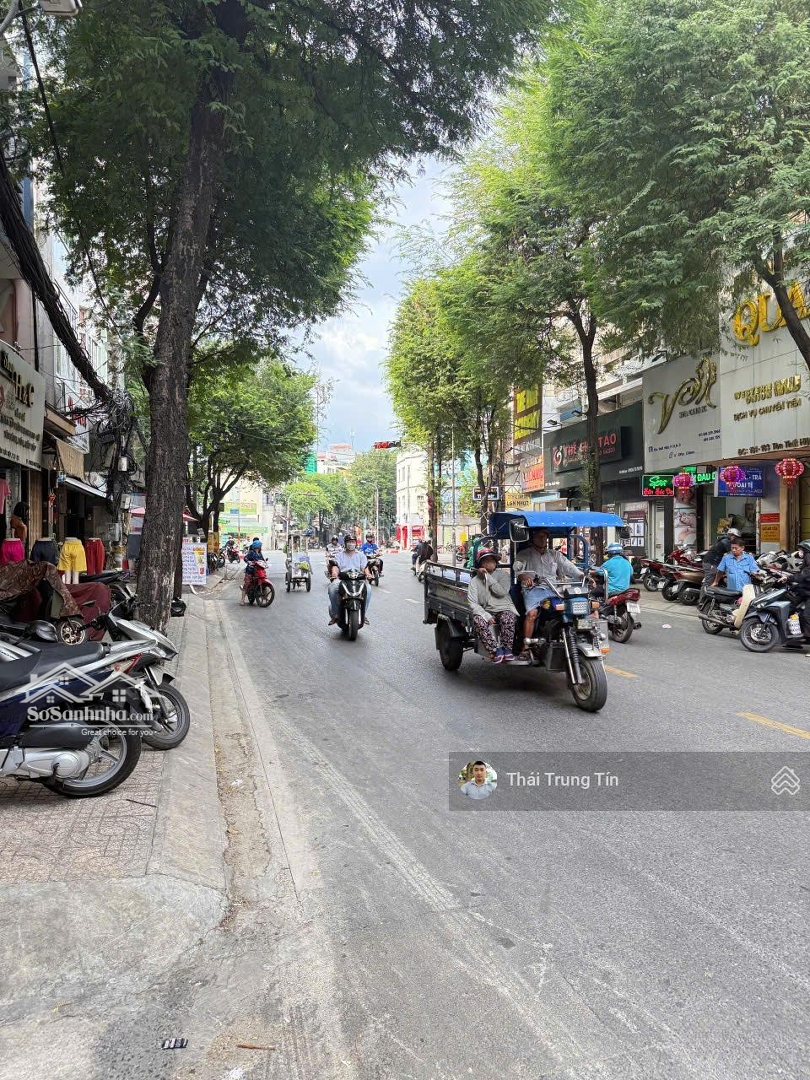 Bán Nhà 2 Mặt Tiền Đường Bùi Hữu Nghĩa P5 Q5 5X18M 2 Lầu Đang Cho Thuê 50 Triệu/Tháng Giá Chỉ 36 Tỷ