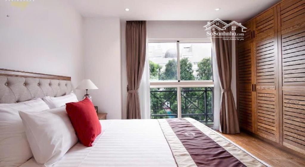 Khách Sạn 4 Sao Hàng Chuối Vị Trí Đắc Địa Doanh Thu Khủng 30 Tỷ / 1 Năm