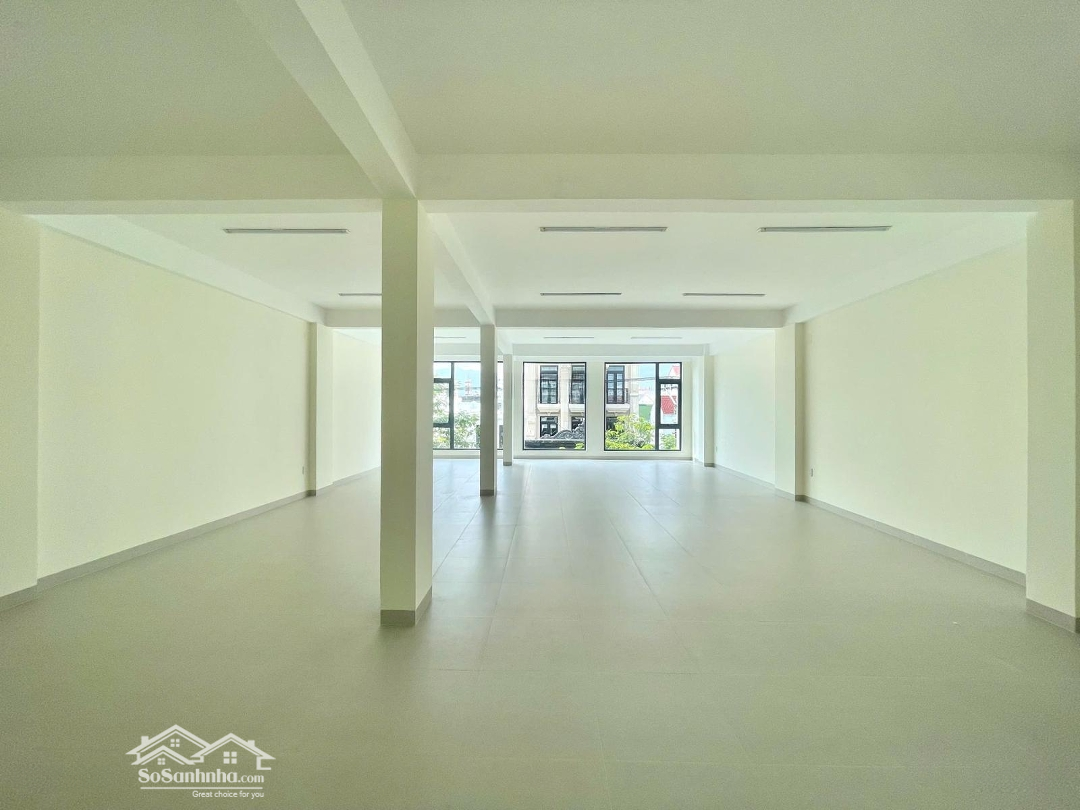 Cho Thuê Nhà Mới 6 Tầng Có Thang Máy Khu Bàn Cờ Tttp Giá Bán 90 Triệu/Tháng