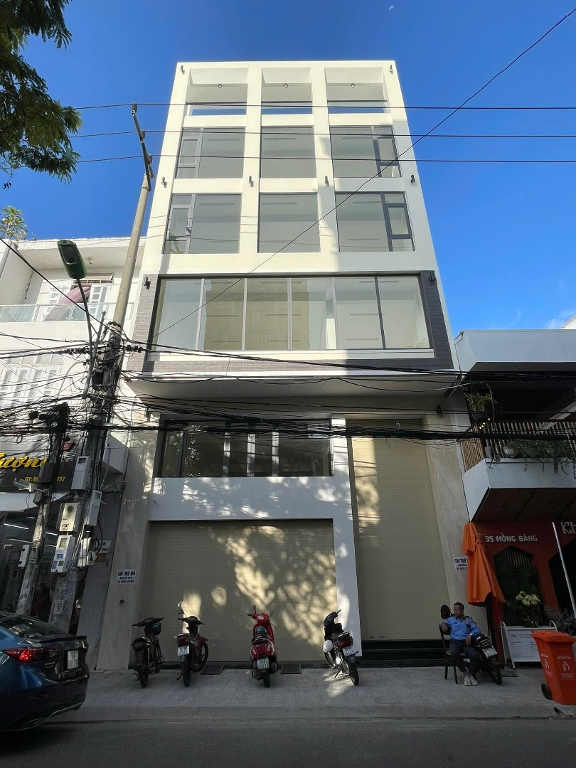 Cho Thuê Nhà Mới 6 Tầng Có Thang Máy Khu Bàn Cờ Tttp Giá Bán 90 Triệu/Tháng