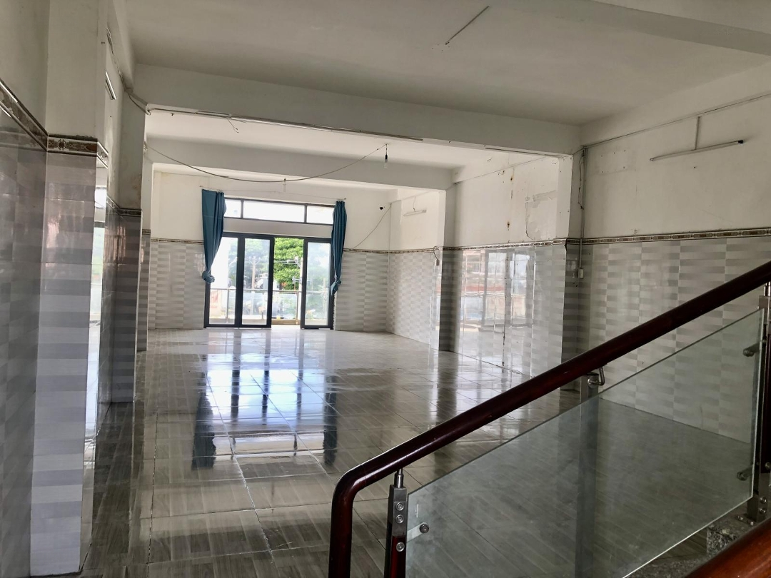 Cho Thuê Nhà Mặt Phố, Số 550 Lũy Bán Bích, 47 Triệu, 124 M2, 3 Tầng, 4Wc