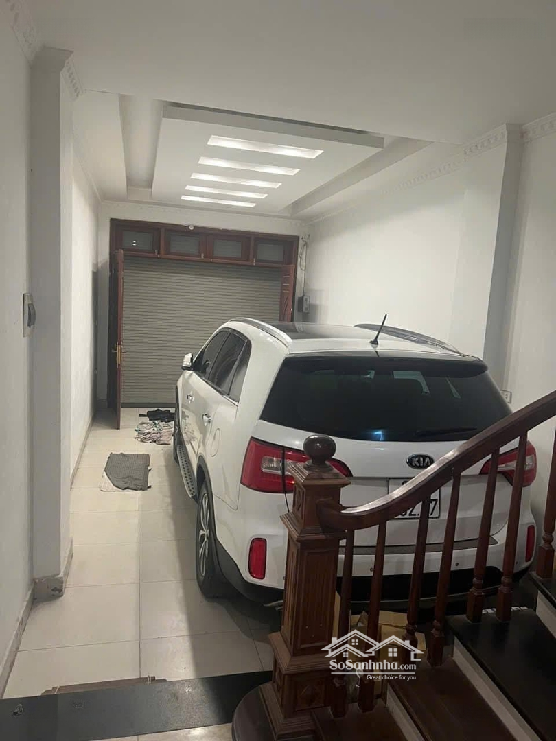 Gấp! Mặt Phố Kinh Doanh Phố Trần Khát Chân, 60M2 X 5T, Nhà Đẹp Ô Tô Tránh, Ngõ Thông