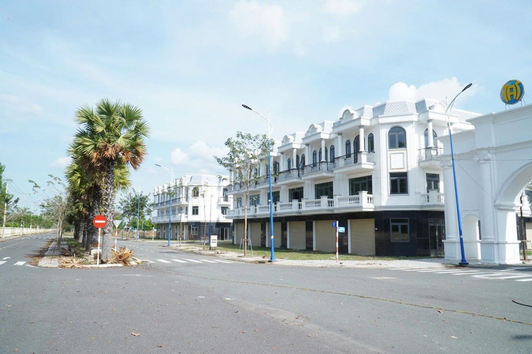 Nhà Phố Thăng Long Central City, 2,7 Tỷ, 100M2, 3 Tầng, Đường Rộng 25M
