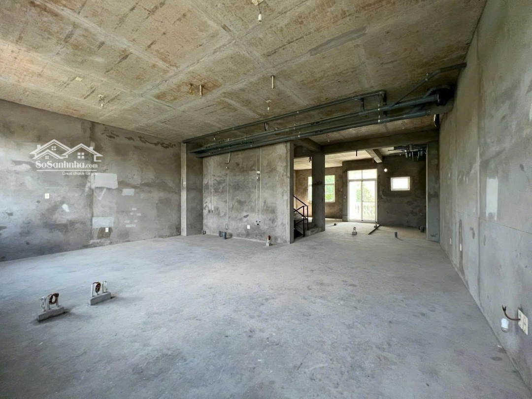 Bán Nhà Phố Chateau B2 - 06 Giá Bán 92 Tỷ Nhà Thô