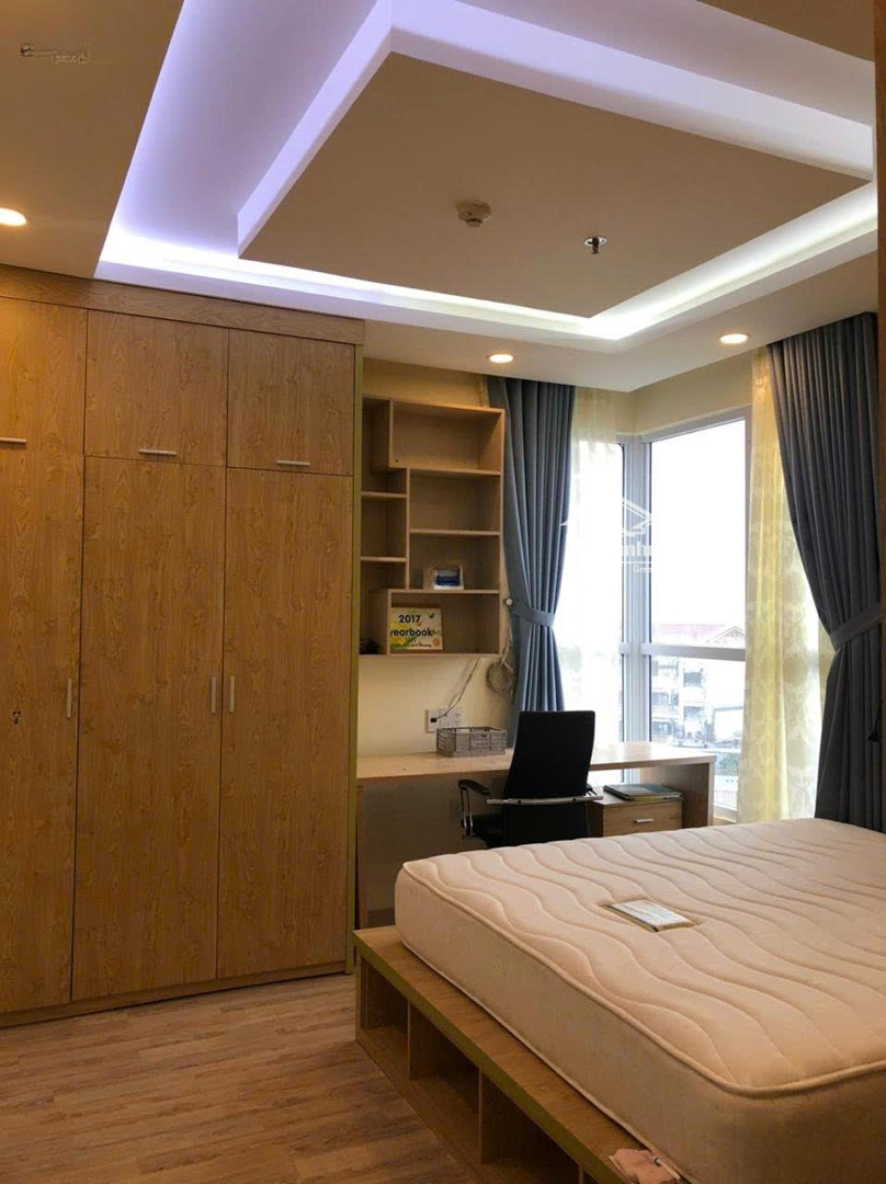 Cho Thuê Căn Hộ The Prince , 3 Phòng Ngủ, 2 Vệ Sinh, 95M2, Có Slot Ôto ,Full Nội Thất , Giá Bán 26 Triệu / Tháng