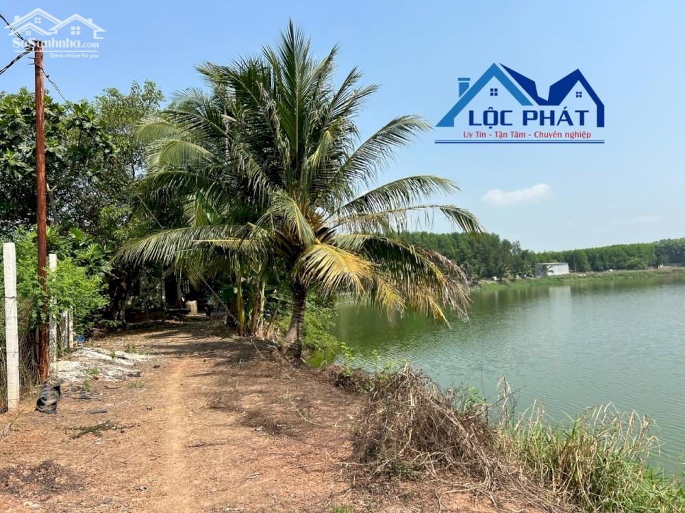 Bán đất mặt Hồ 10.300m2 giá 27 tỷ. Thạnh Phú-Vĩnh Cửu-Đồng Nai