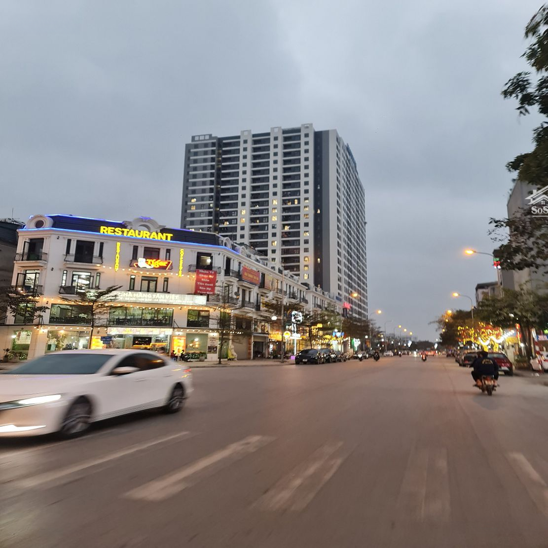 Siêu Kinh Doanh Mặt Phố Chính Thị Trấn Trâu Quỳ Cho Thuê Dòng Tiền 700 Triệu/Năm