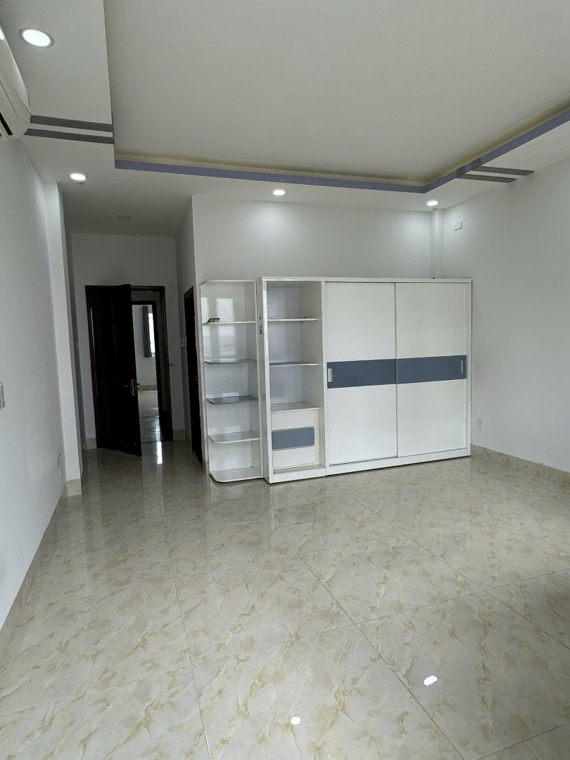 Nhà Mới 4 Tầng (4,5X16) Mặt Tiền Chợ Lớn P11 Q6 Giá Chỉ 12 Tỷ 700 Tl