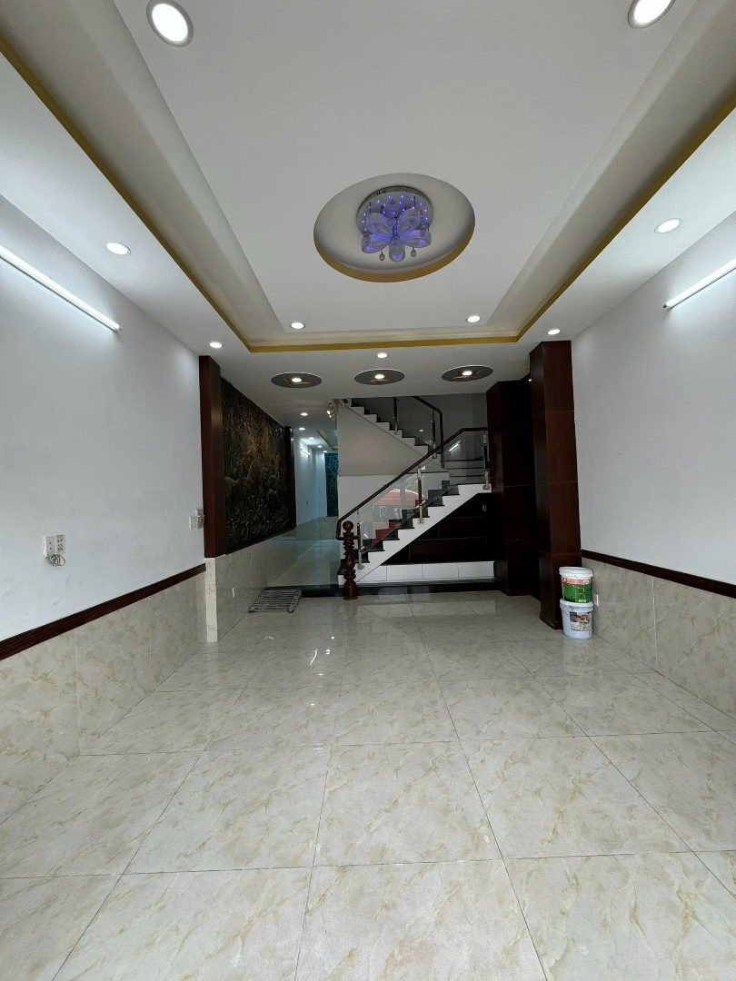 Nhà Mới 4 Tầng (4,5X16) Mặt Tiền Chợ Lớn P11 Q6 Giá Chỉ 12 Tỷ 700 Tl