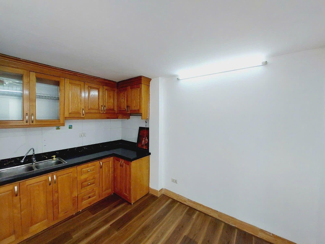 Chính Chủ Bán Nhà Mặt Phố Chùa Quỳnh, Quận Hai Bà Trưngdiện Tích25M2, 5 Tầng Giá Bán 7,3 Tỷ