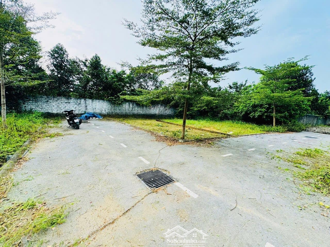 Bán Lô Đất Cnc Hoà Lạc. Vị Trí Tại Thôn Cánh Chủ, Xã Bình Yên. Hơn 2Tỷ Xíu. Liên Hệ: 0942190188
