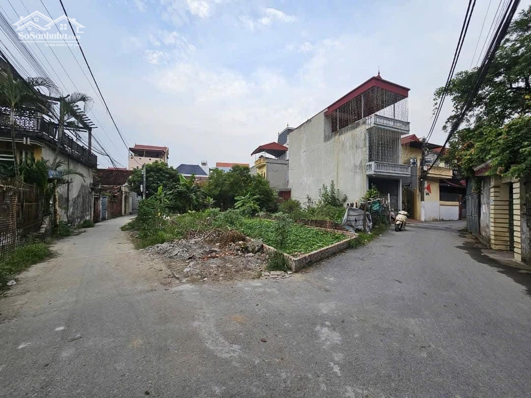 Chủ Cần Gấp Trong Tuần Diện Tích: 43,1M Tại Cao Trung Đức Thượng , Hoài Đức