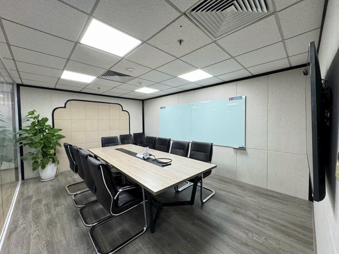Chính Chủ Cho Thuê Sàn Văn Phòng Tại Nguyễn Trãi. Dtsd: 135 M. Chia Sẵn Phòng Giá Bán 22 Triệu/Tháng