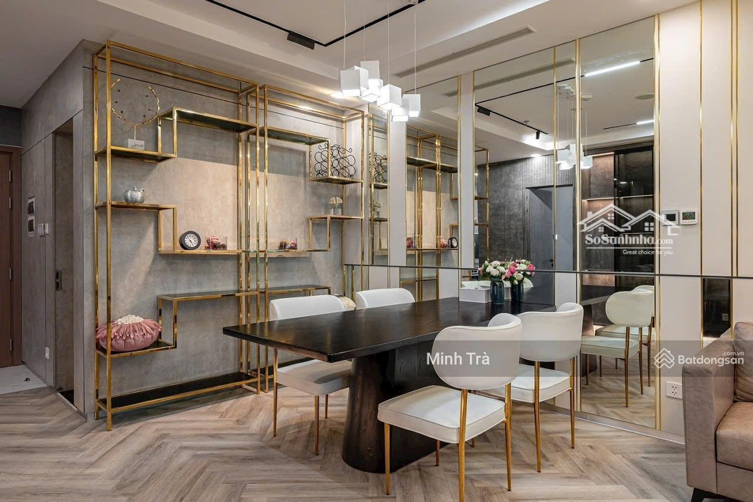 Cần Bán Gấp Ch Chung Cư Oriental Plaza Tân Phú. 105M2, 3 Phòng Ngủ Full Nt Giá: 4.1 Tỷ. Liên Hệ: 0939.125.171