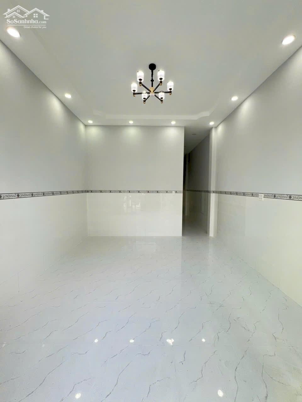 Cho thuê nhà trệt mới hẻm đường Cách Mạng Tháng 8
