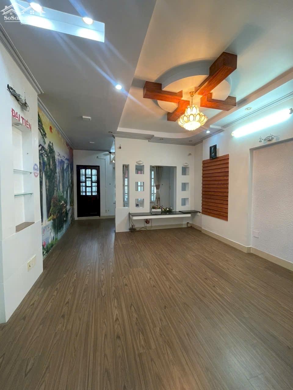 Cho thuê nhà trệt 2 lầu kdc Hồng Phát