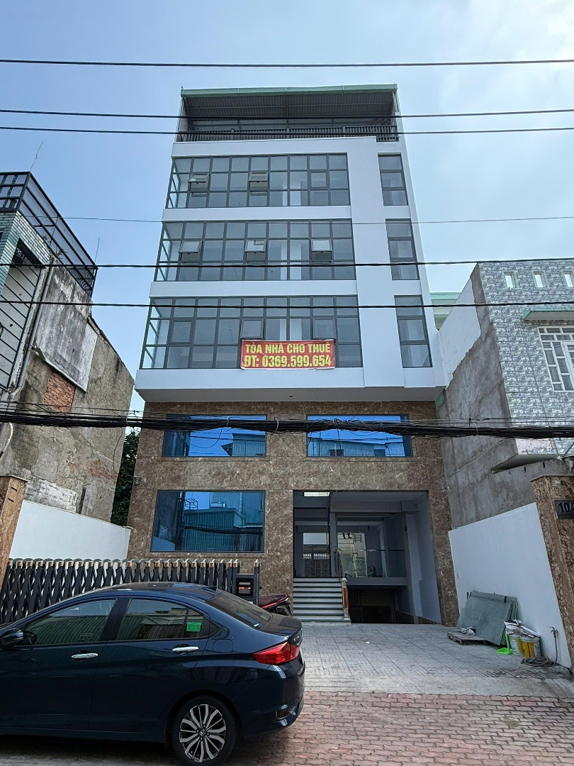 Cho Thuê Toà Nhà 2 Mặt Tiền Góc Đường Tây Hoà - Hồ Bá Phấn