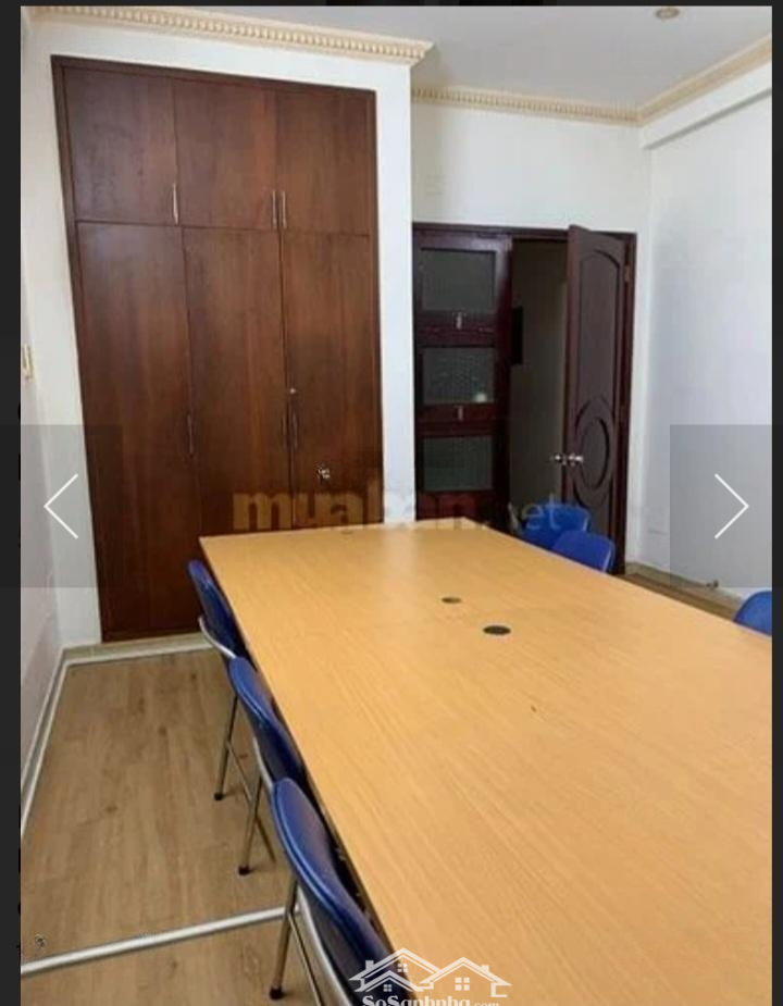 Văn Phòng 25M2 Giá Bán 5 Triệu Full Bàn Ghế, Máy Lạnh, Sàn Gỗ Khu Phan Xích Long Đường Hoa Phượng, P2, Pn