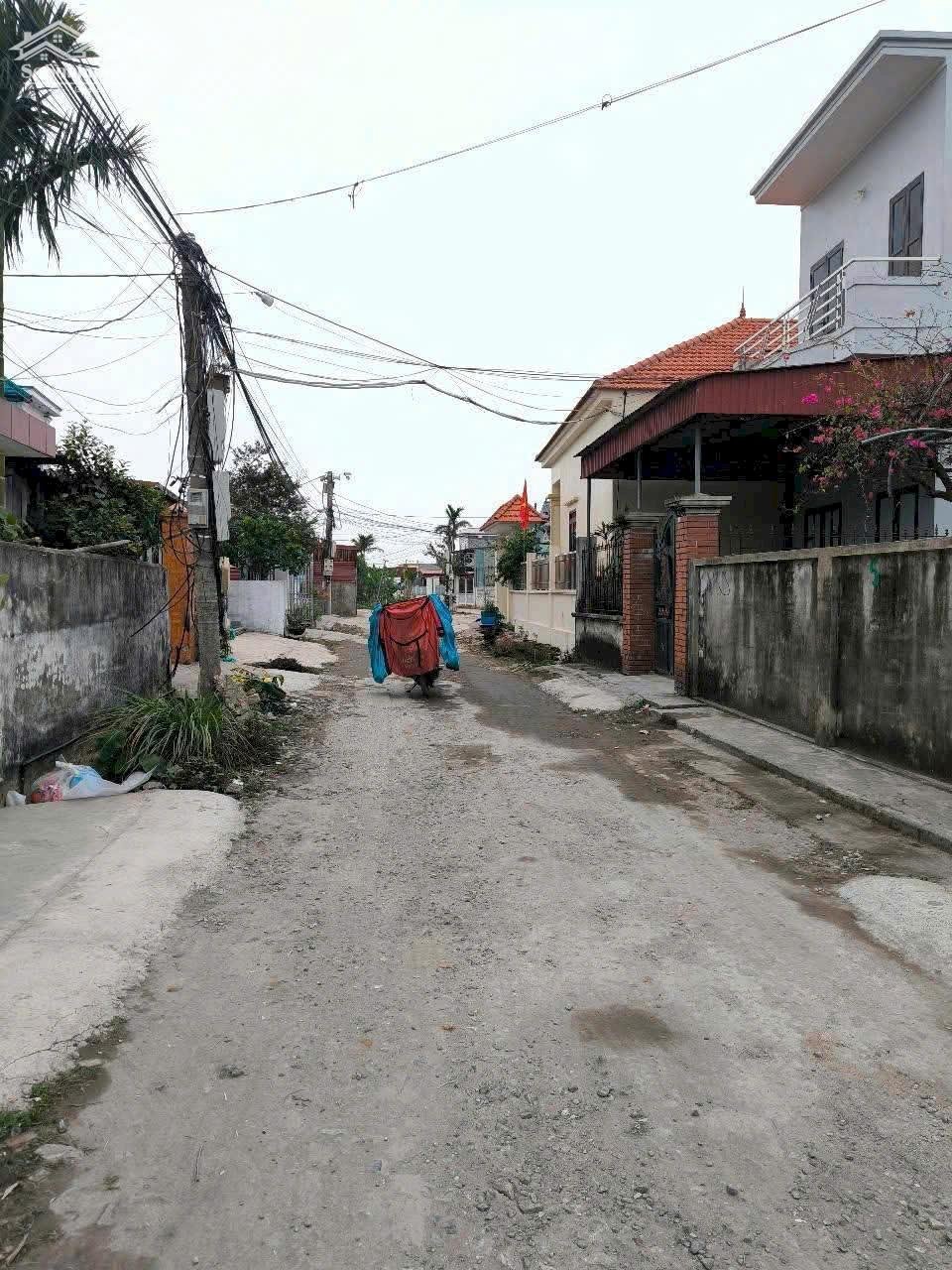 Bán lô đất 94m2 ngang 5m đường thôn Đại Trà Đông Phương Kiến Thụy giá 1,86 tỷ