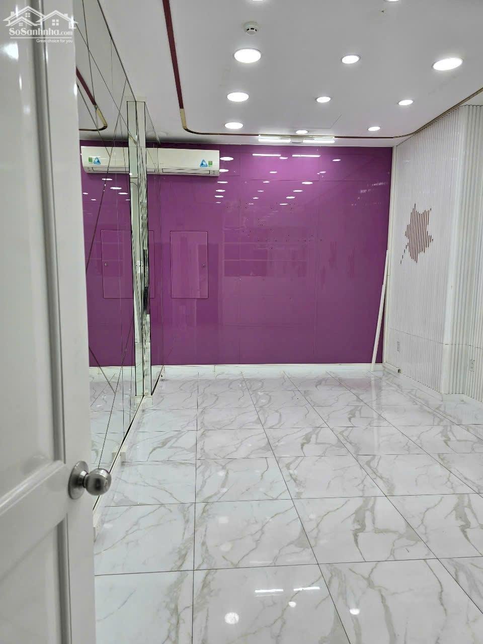 Nhà mặt tiền 3/2, Quận 10. DT 4 x 14, trệt 4 lầu sân thượng, 9p, 5wc, giá tốt: 45 tr