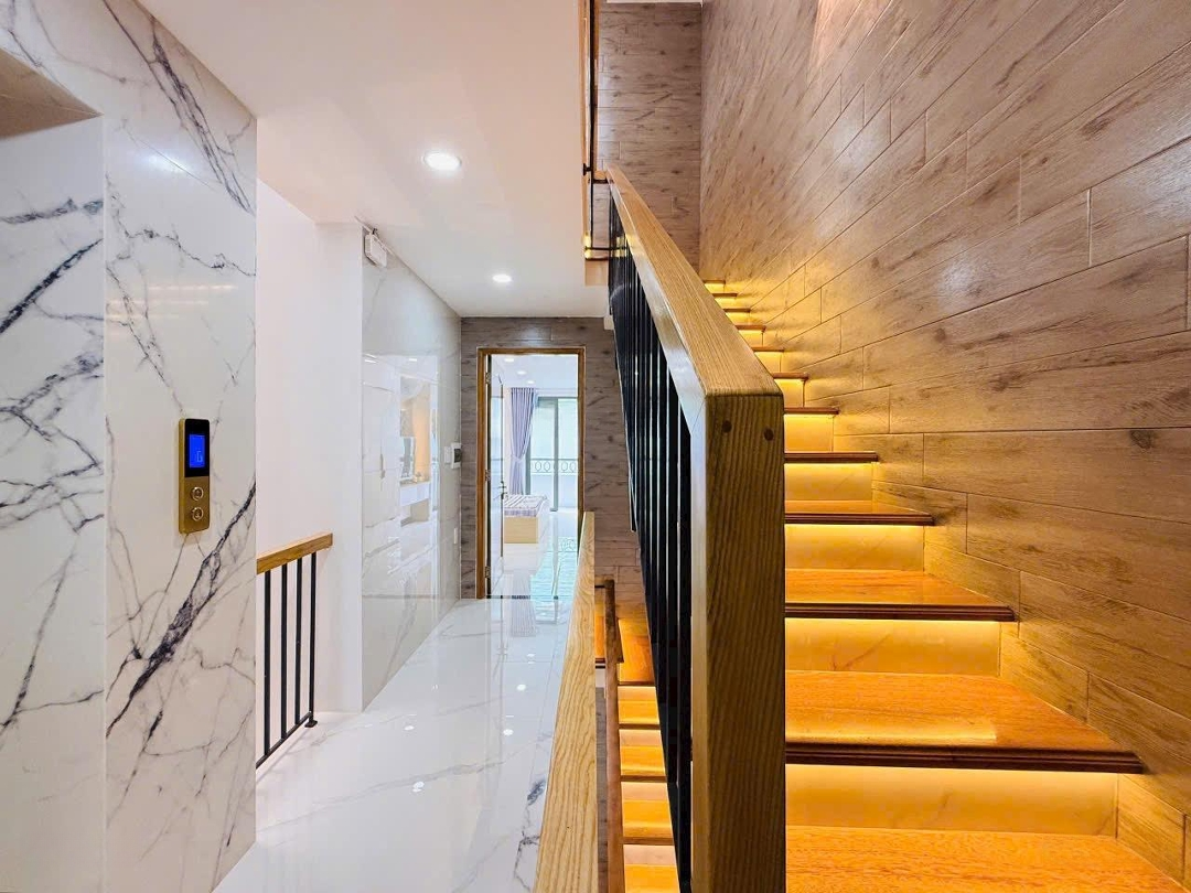 (Hot Đang Giảm Giá) Nhà Đẹp Lung Linh. Hẻm 2 Căn Nhà Ra Đường Cây Trâm , F8, 4*20M, 12Ty