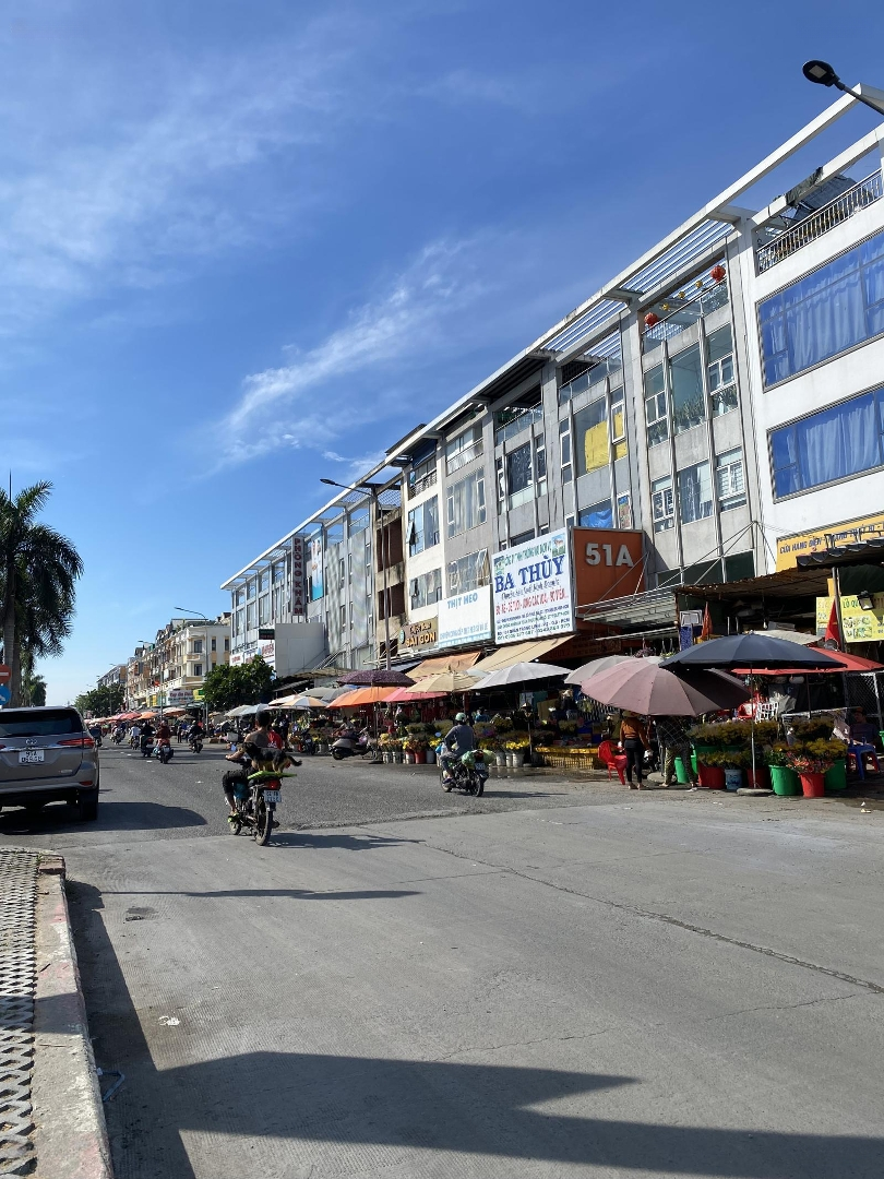 Mtkd Chợ Đầu Mối Bình Điền, Đường Nhà 30M,Diện Tích120M2 (6*20), 4 Tầng, Khu Vực Sầm Uất, Hiếm Nhà Bán