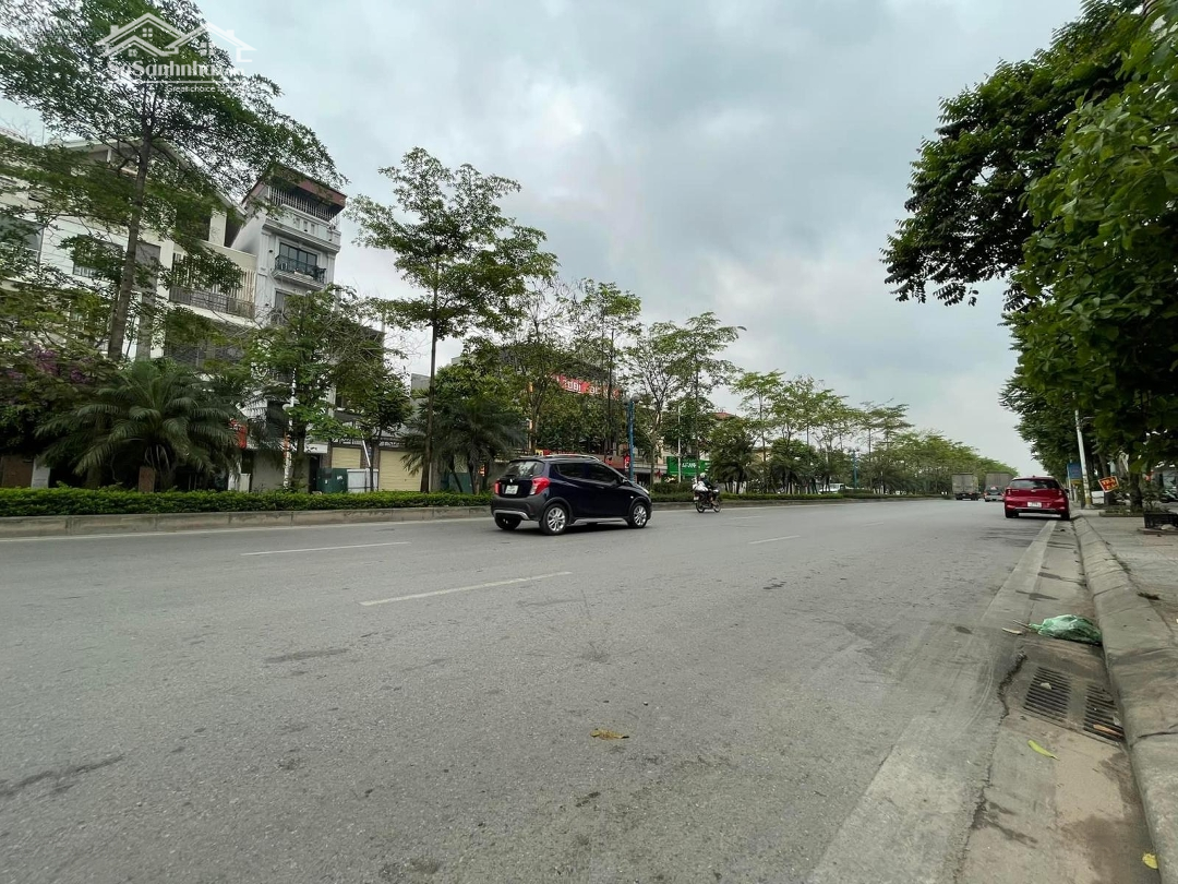 Bán Đất Mặt Phố Cổ Linh Long Biên 150M,Mặt Tiền10M Xây Toà Nhà Văn Phòng - Khách Sạn Giá Đầu Tư