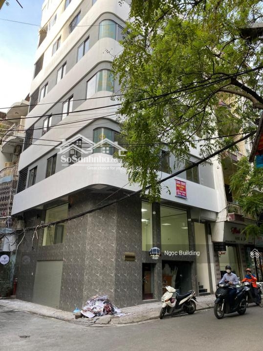 Chính Chủ Cần Cho Thuê Gấp Nhà Số 3 Lô B Đtm Trung Yên.diện Tích72 M X 5 T. Giá Bán 24 Triệu