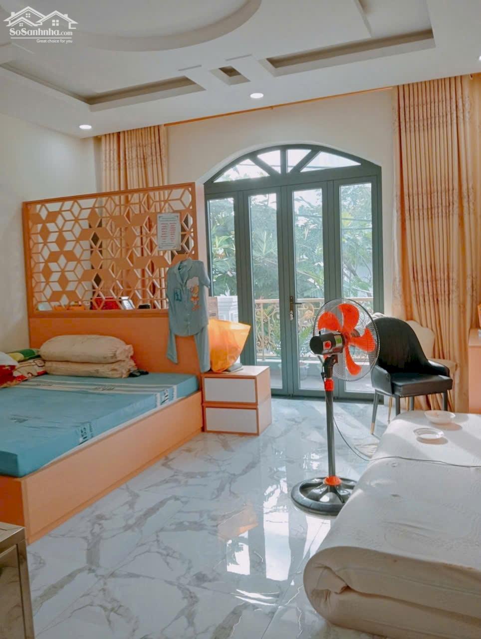 Mặt tiền Quận 6, Nhà biêt thự phố 4 tầng, Dt115m2 (5x23), giáp q.11.kinh doanh đỉnh.