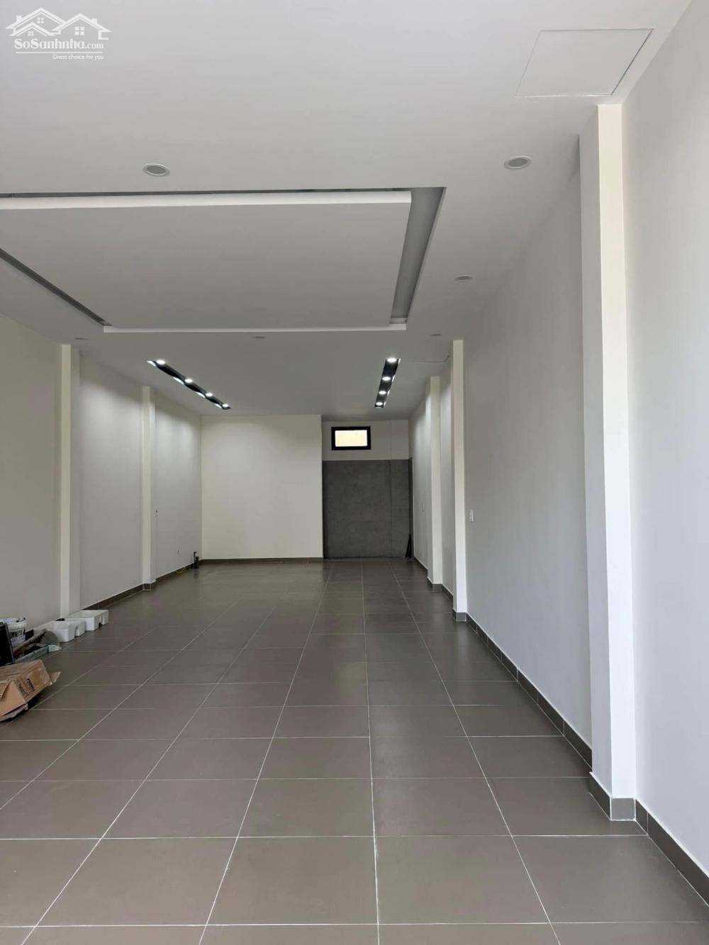 ️Cho thuê nhà 3 tầng mặt tiền Nguyễn Phước Lan - ĐN