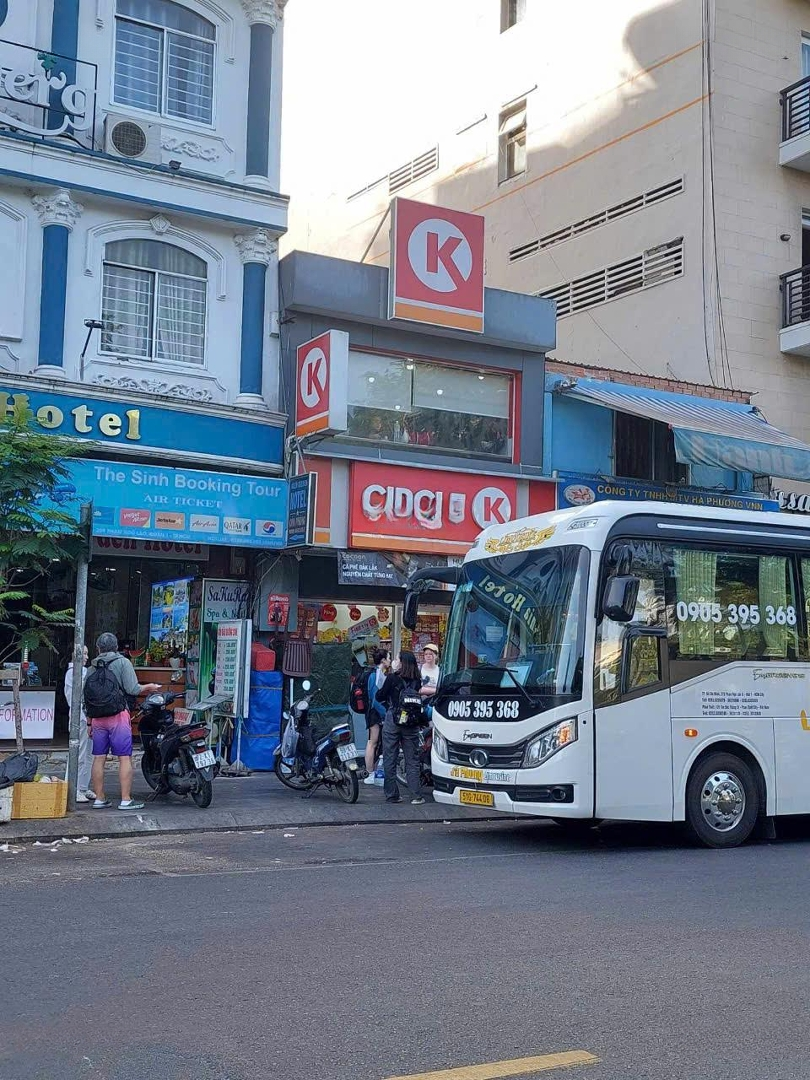 Mt Đường Phạm Ngũ Lão, P. Pnl, Quận 1 - Diện Tích: 4M X 20M - Giá: 59 Tỷ - Hđt: 140 Triệu/Tháng