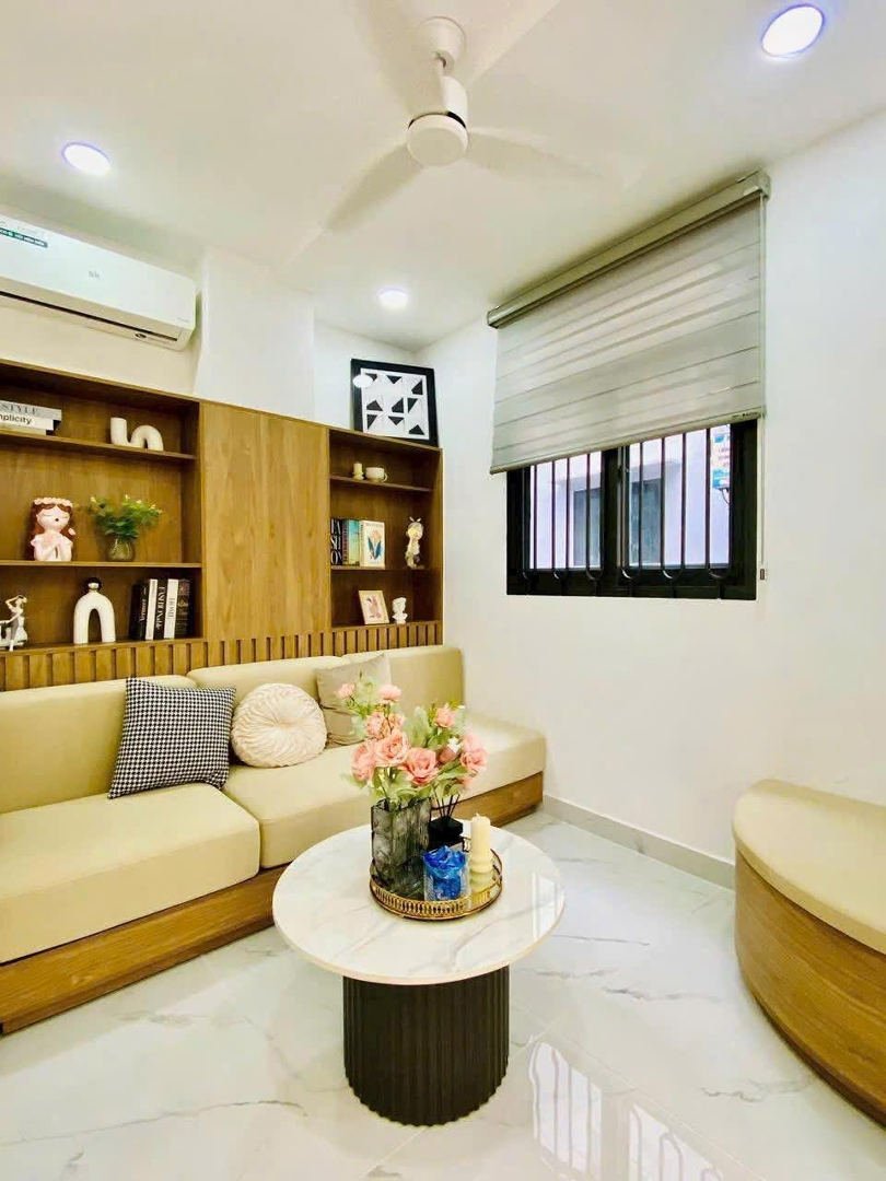 Nằm Ngay Trung Tâm Tp Vị Trí Siêu Đẹp, Trên Đường Phạm Ngọc Thạch - P.phạm Ngũ Lão - Q.1 Giá Bán 4Tỷ240