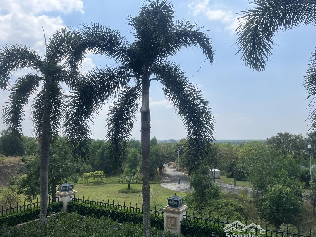 Biệt Thự Mặt Sông - Sân Golf Long Thành 1250M2 - Giá Ngộp 12 Triệu/M2 - Sổ Hồng 0901998862