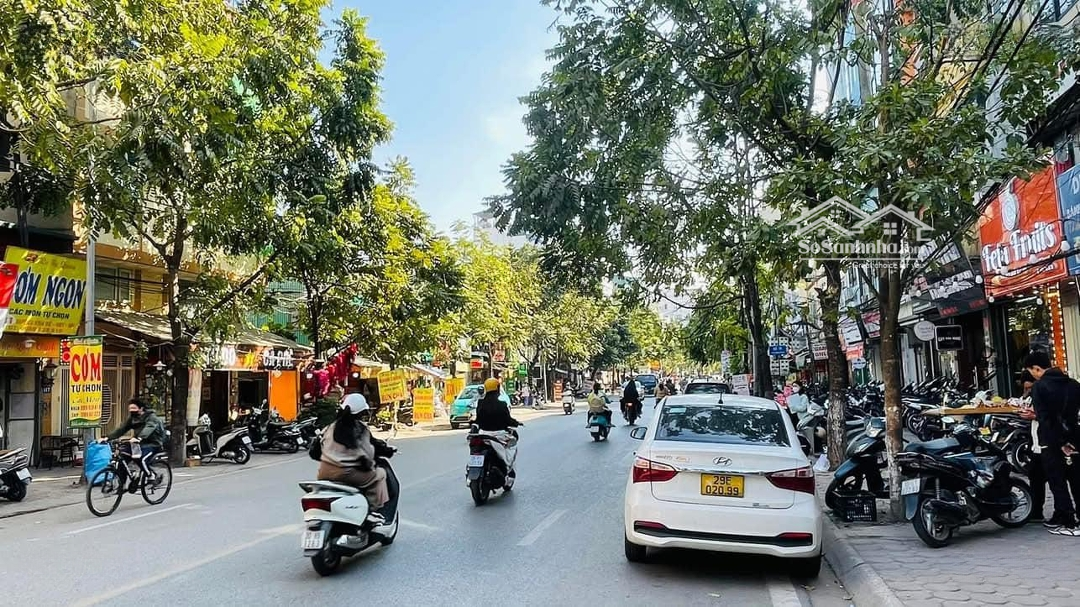 Bán Nhà Mặt Phố Dương Văn Bé,Hbt 120M ,Mặt Tiền 5M Lô Góc 1Ngõ, 1 Mặt Phố, Vỉa Hè ,Kd Sầm Uẩt