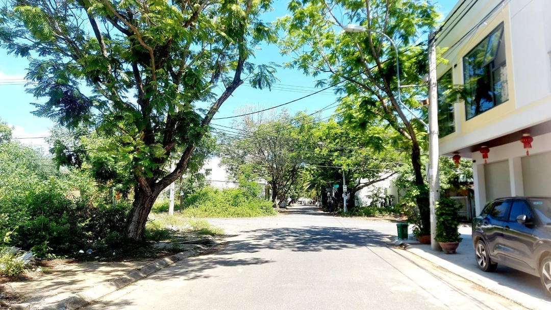 Bán Lô Đất Đối Diện Công Viên Tđc Đất Lành, 1Ty750