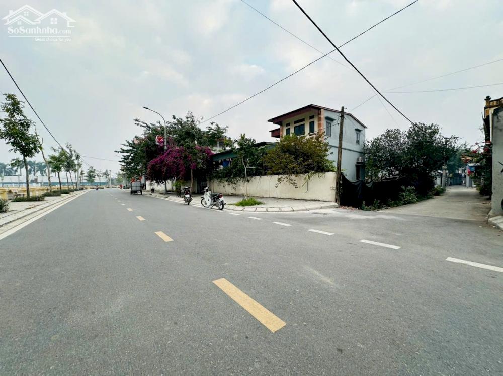 Bán 228,1m2 MT 10m Trục Chính Nhuế, Kim Chung đường 6m trải nhựa.