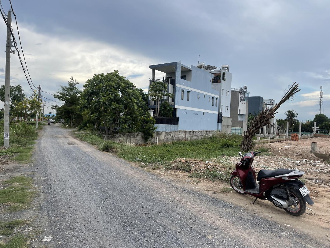 Bán Đất Mat Tiền Sông Vam Thuật Vườn Lài Nhìn Sang Công Viên Gò Vấp