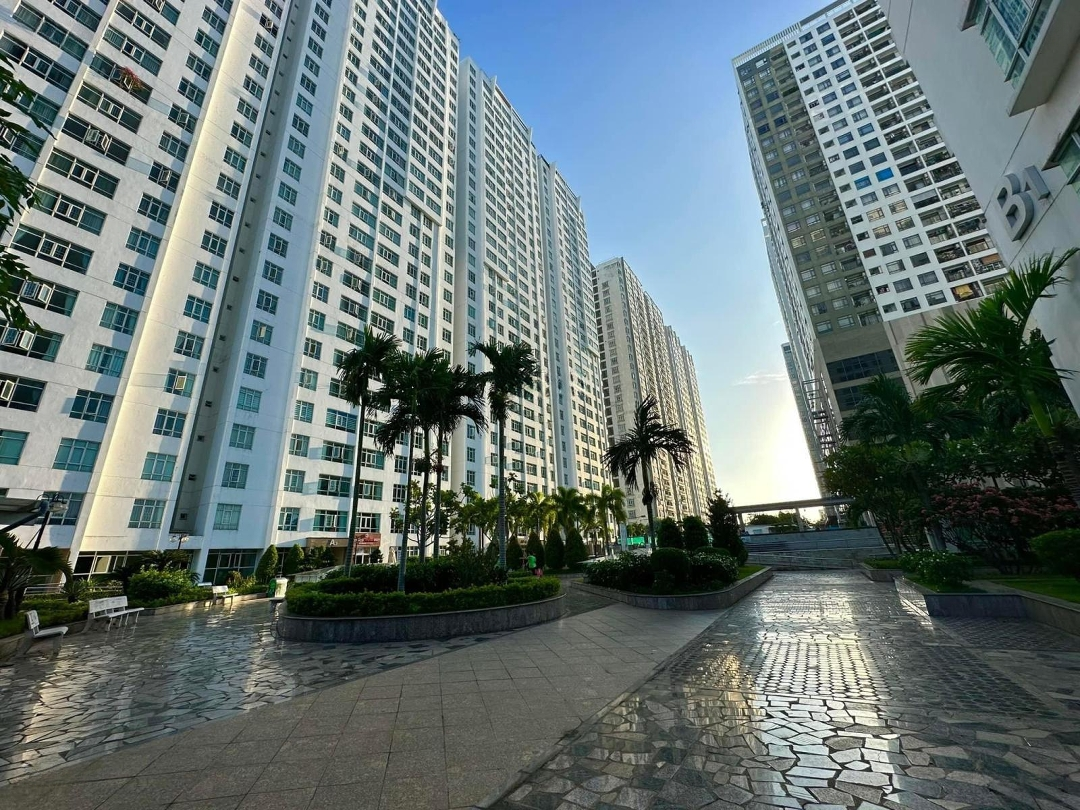Bán Căn Hộ Hoàng Anh - Giai Việt - 856 Tạ Quang Bửu, P5, Q8.